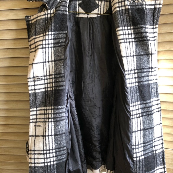 Jou Jou plaid double breasted coat size M - Picture 6 of 9